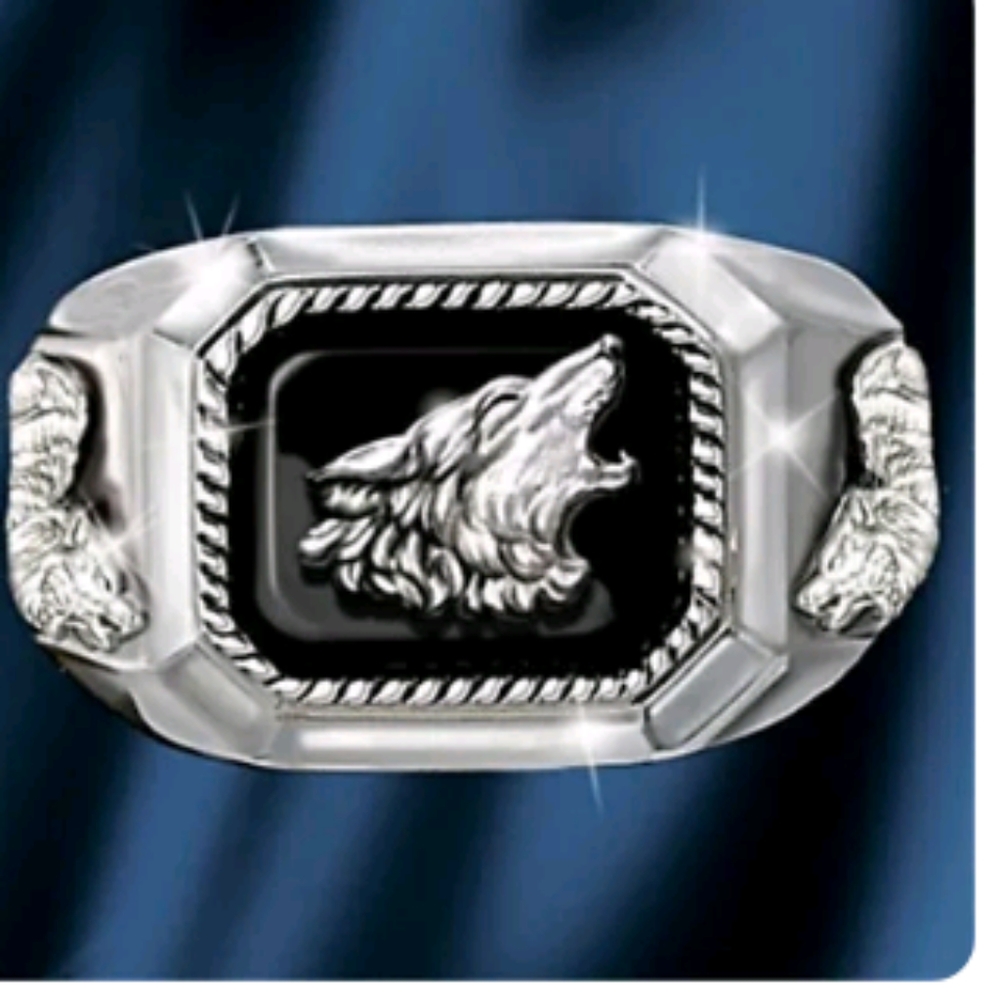 Wolf Dog details silver onyx ring size 9-9.5 New